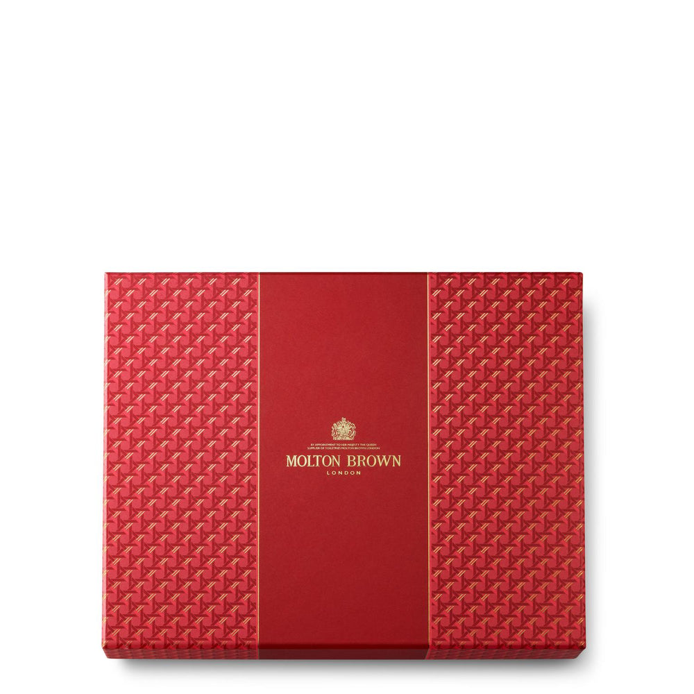 مجموعة الراوند والورد للعناية باليدين