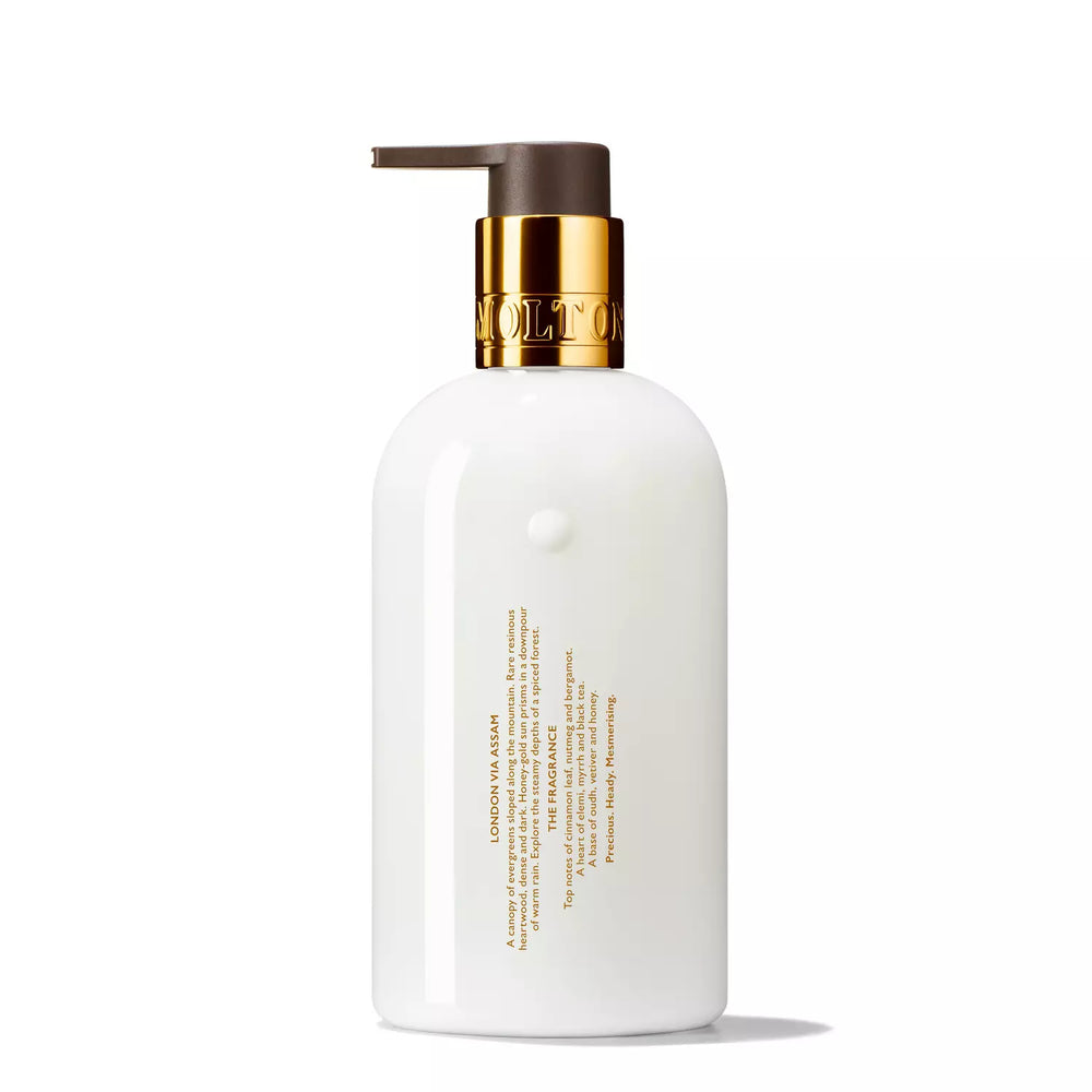 Mesmerising Oudh Accord & Gold Body Lotion 300ml