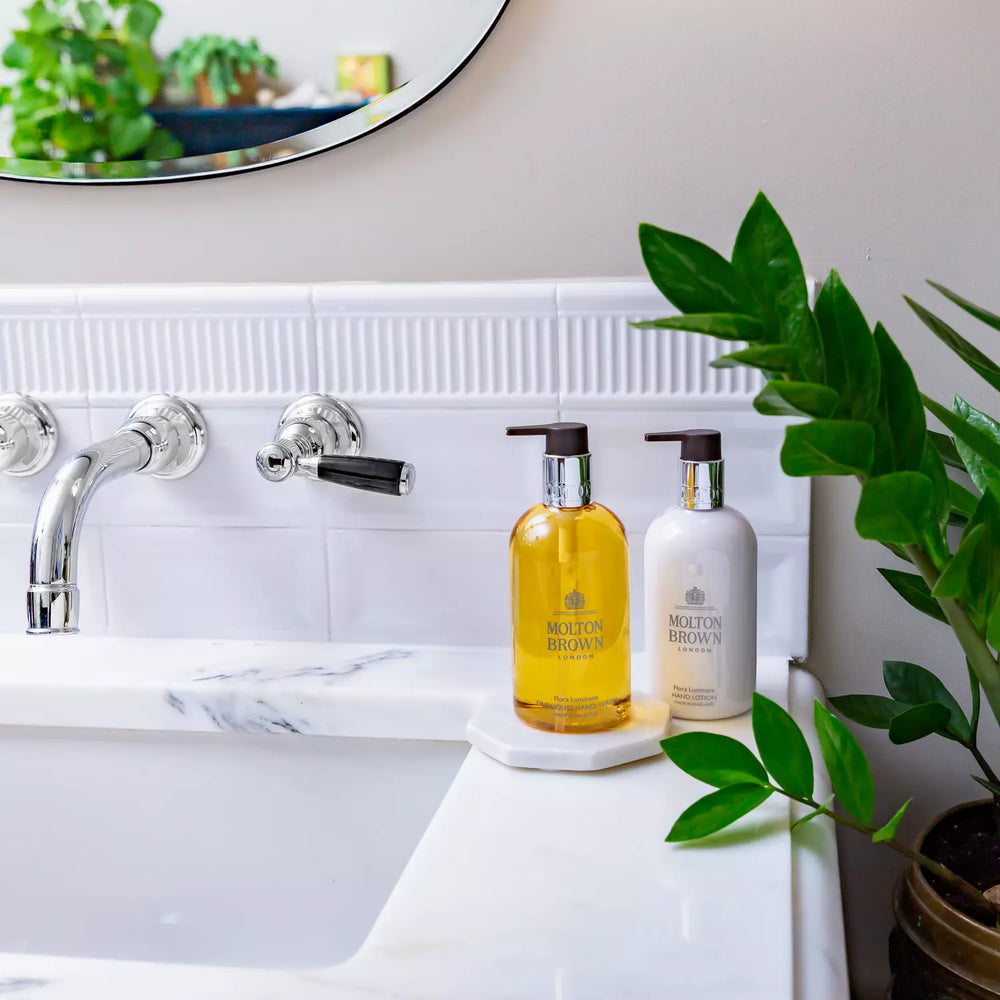Flora Luminare Hand Lotion 300ml